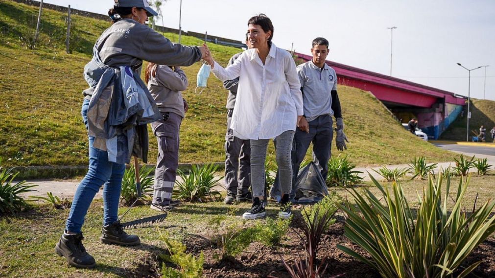 A través de un video Mayra Mendoza denunció operaciones mediáticas