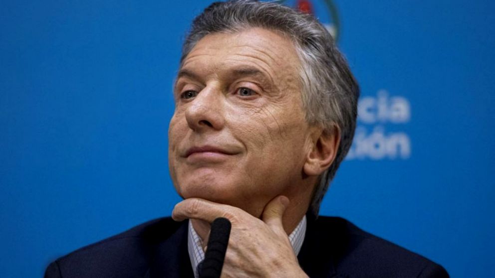 "Nadie ahorra en pesos", la mirada de Macri sobre la gestión del oficialismo.