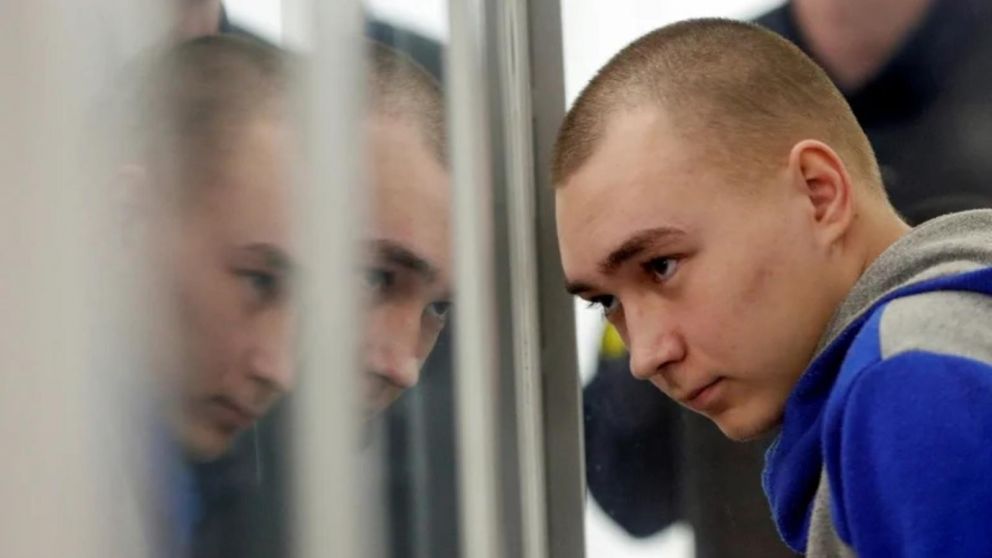 Vadim Shishimarin, el soldado ruso de 21 años que fue condenado a prisión perpetua este lunes en Ucrania (Gentileza Reuters).