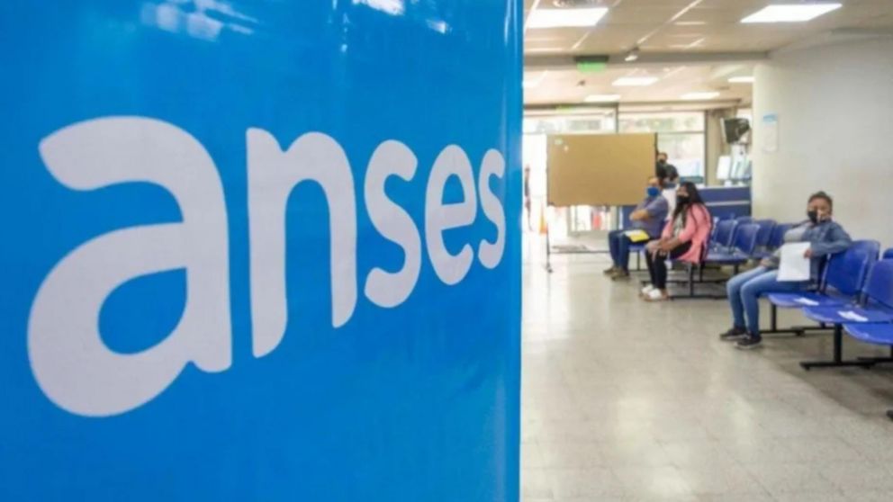 ANSES sigue con la acreditación de la primera cuota del bono de $18.000.
