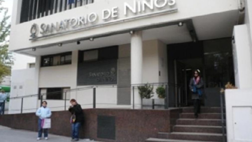 El menor est� internado en el Sanatorio de Ni�os de la ciudad de Rosario.