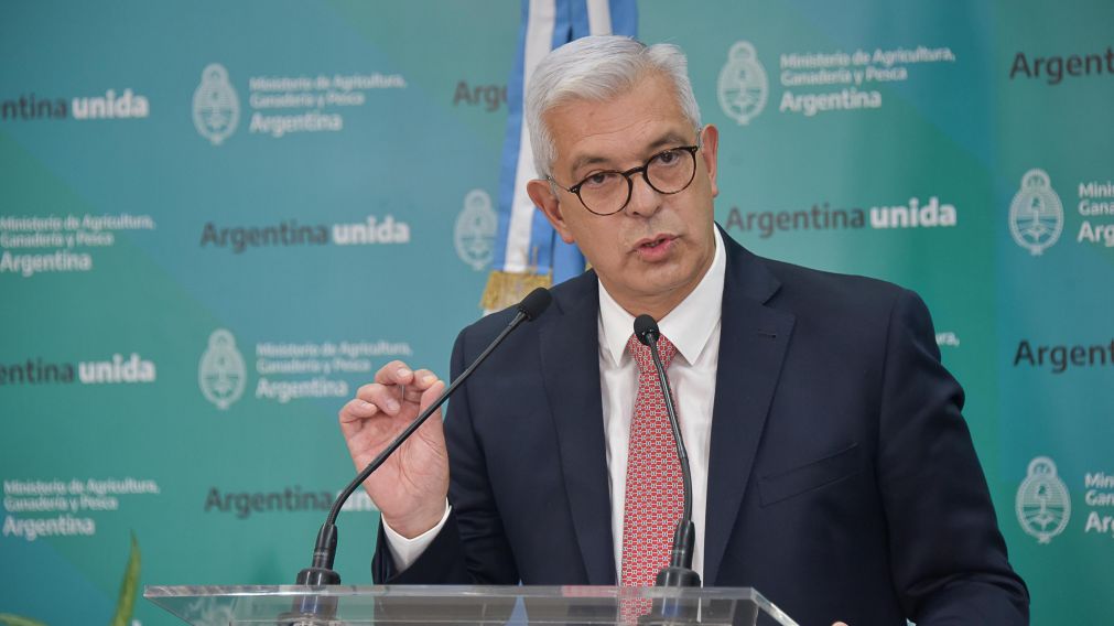 El ministro de Agricultura, Juli�n Dom�nguez (Archivo).