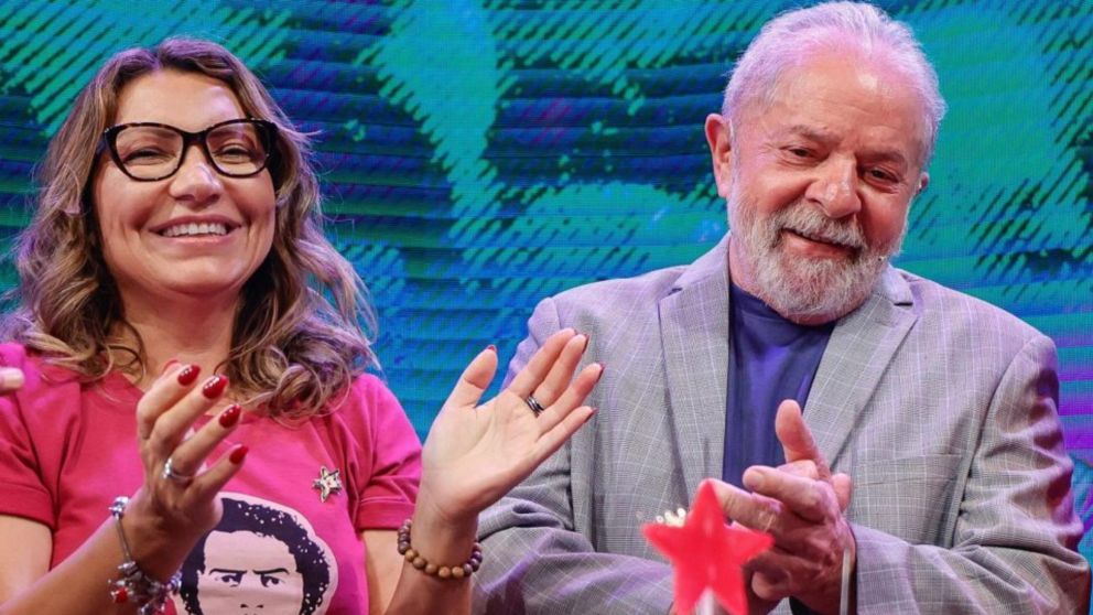 La pareja contrajo enlace este miércoles en San Pablo (gentileza Gazeta do Povo).