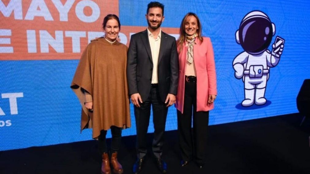 El encuentro de las autoridades de Arsat y AySA tuvo lugar en Tigre, por el Día de Internet.