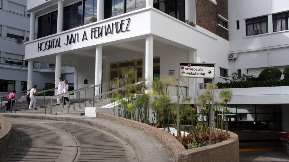 Dos de los heridos por el choque múltiple en Palermo continúan internados en el Hospital Fernández.