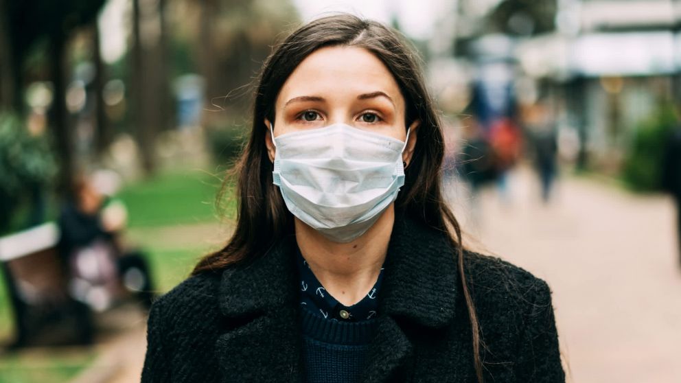 En esa provincia rige desde el 2 de abril último la obligatoriedad del uso del barbijo únicamente en ambientes cerrados. En espacios abiertos al aire libre, el uso del barbijo o tapabocas es opcional.