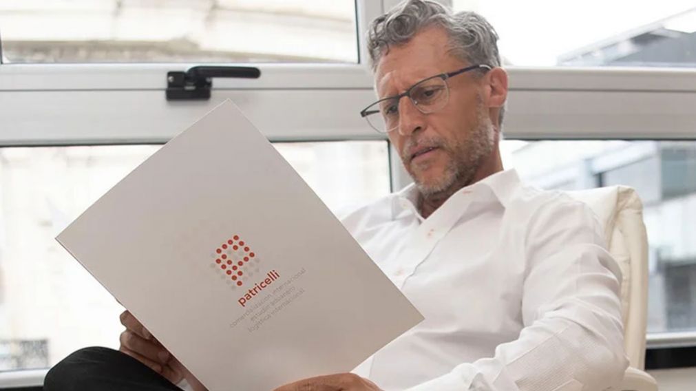 El empresario est� detenido a la espera de ser indagado. 