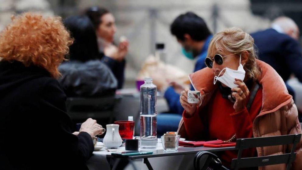 Covid en Argentina, parte semanal: los contagios aumentaron un 92%.
