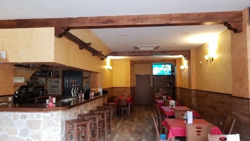 Fue a un restaurante, dejó una muy mala reseña y la categórica respuesta del dueño se hizo viral (imagen ilustrativa).