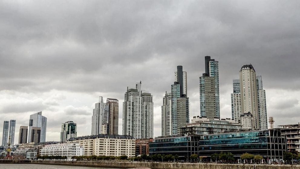 La ciudad de Buenos Aires vivirá una jornada nublada (Imagen ilustrativa).