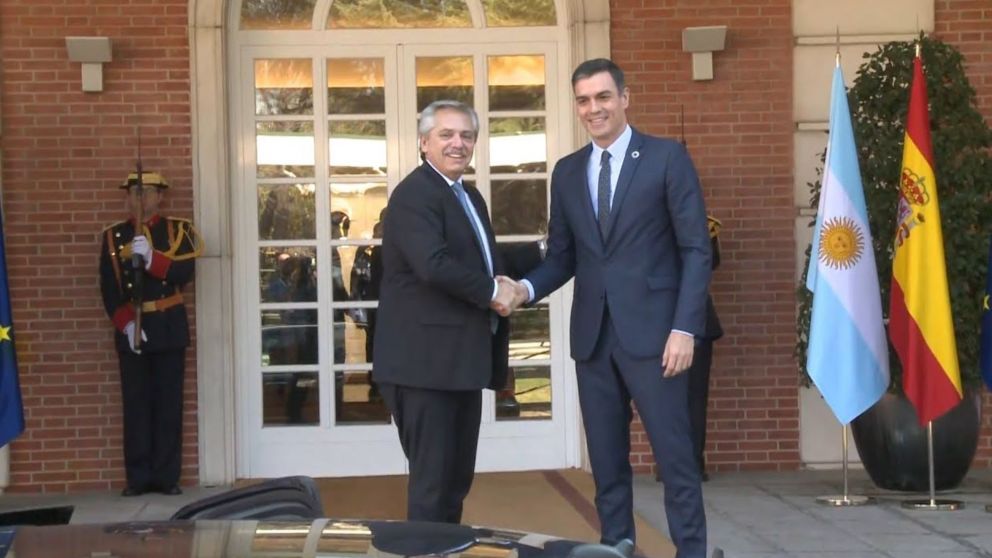El mandatario sostendrá un nuevo encuentro bilateral con el presidente del gobierno de España, Pedro Sánchez.