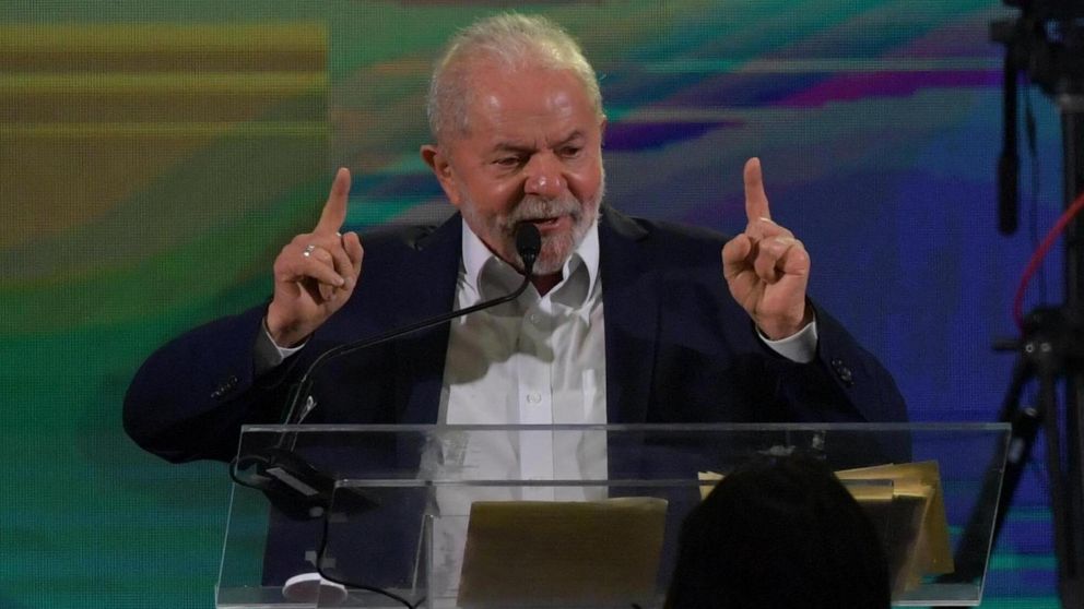 El exmandatario brasileño Luiz Inácio Lula da Silva lanzó su candidatura a presidente.