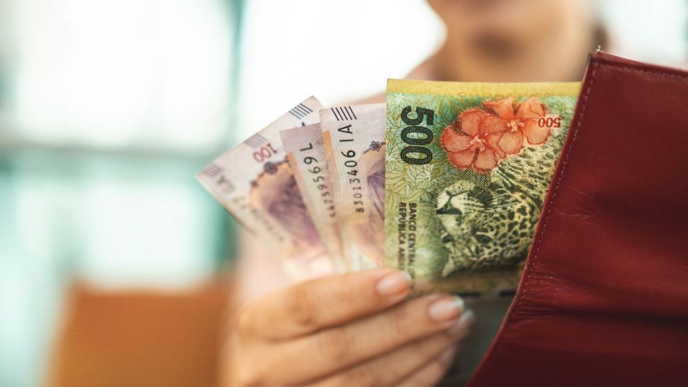 Anses ya emitió la lista con los beneficiados para el Bono de 18 mil pesos (Imagen ilustrativa).