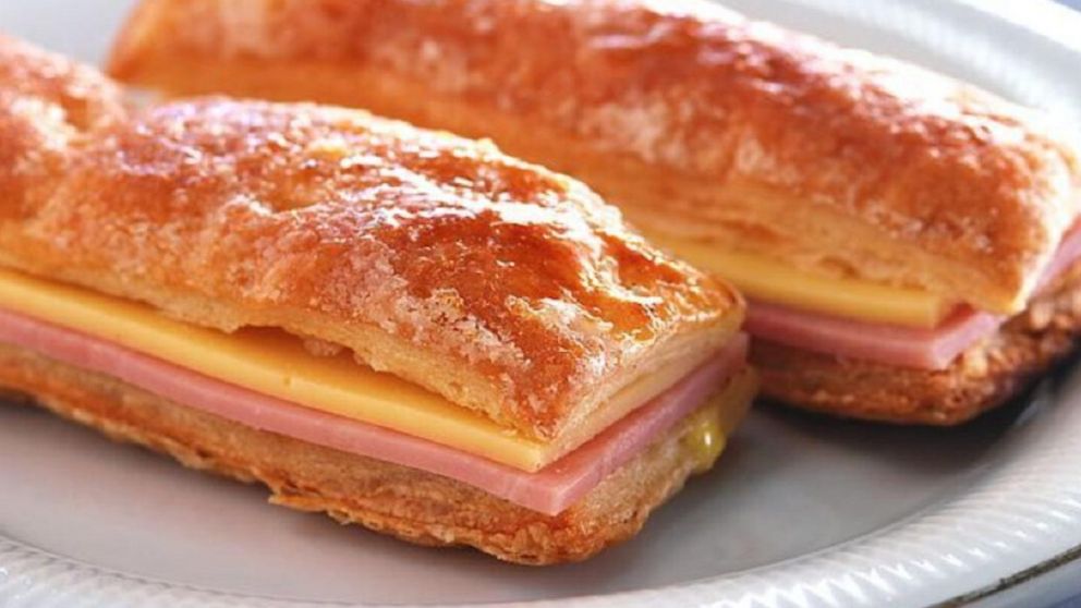 Imperdible receta para unos fosforitos caseros, un clásico que emociona a los más grandes y que es furor entre los más jóvenes.