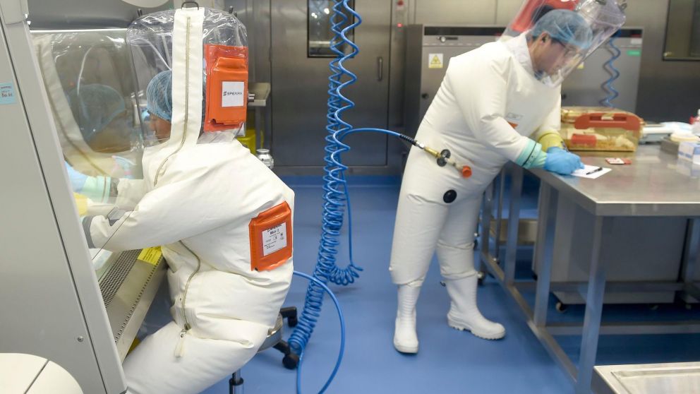 Las variantes de coronavirus avanzan a pesar de las vacunas (Archivo).