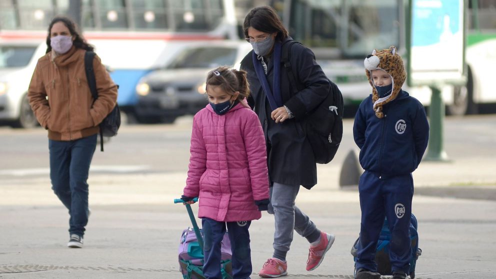 La ciudad de Buenos Aires amaneció nublado, ¿cómo seguirá la jornada? (Fernando Pérez Re/Crónica).