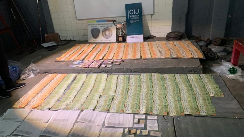 La medida se tomó porque se constató que había un campeonato de penales clandestinos.