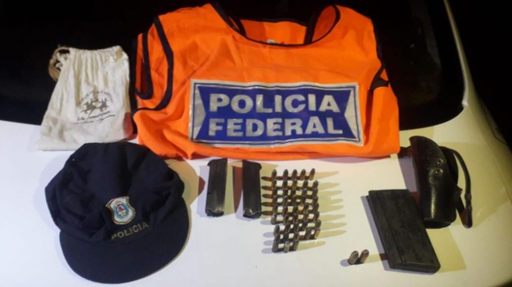 Estos son algunos de los objetos que fueron incautados por las autoridades.