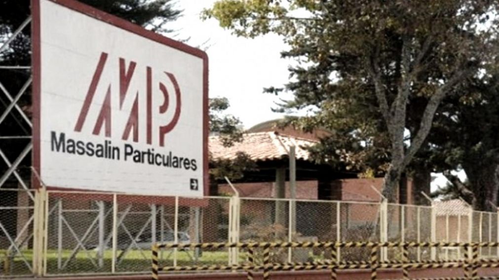 El juez quiere saber si la ley estuvo hecha "a medida" de la empresa multinacional.