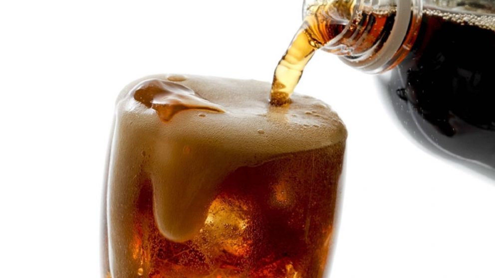 Una usuaria de Twitter contó que suspendió el consumo de gaseosa tras 15 años tomando dos litros diarios.