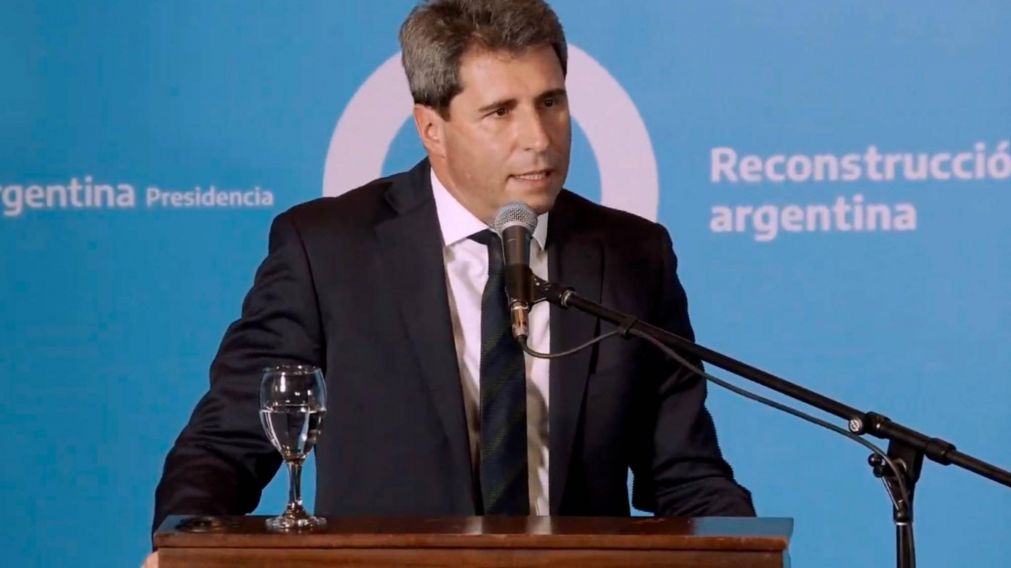 Duras declaraciones de Sergio Uñac por el reparto de subsidios al transporte.