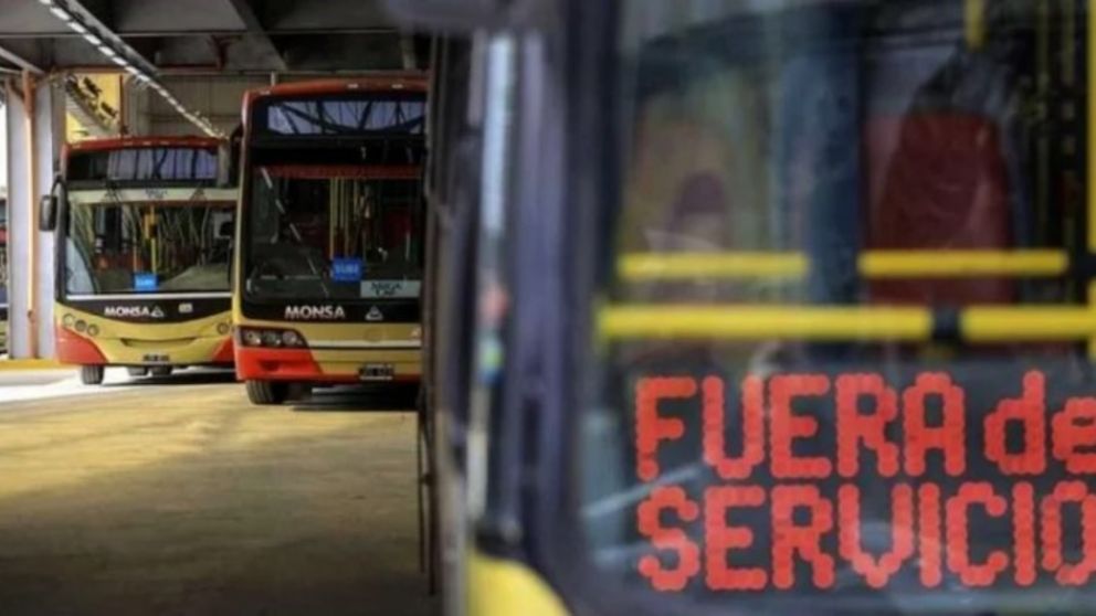 ¿Habrá paro de colectivos este miércoles 8 de abril? La advertencia empresaria por falta de subsidios