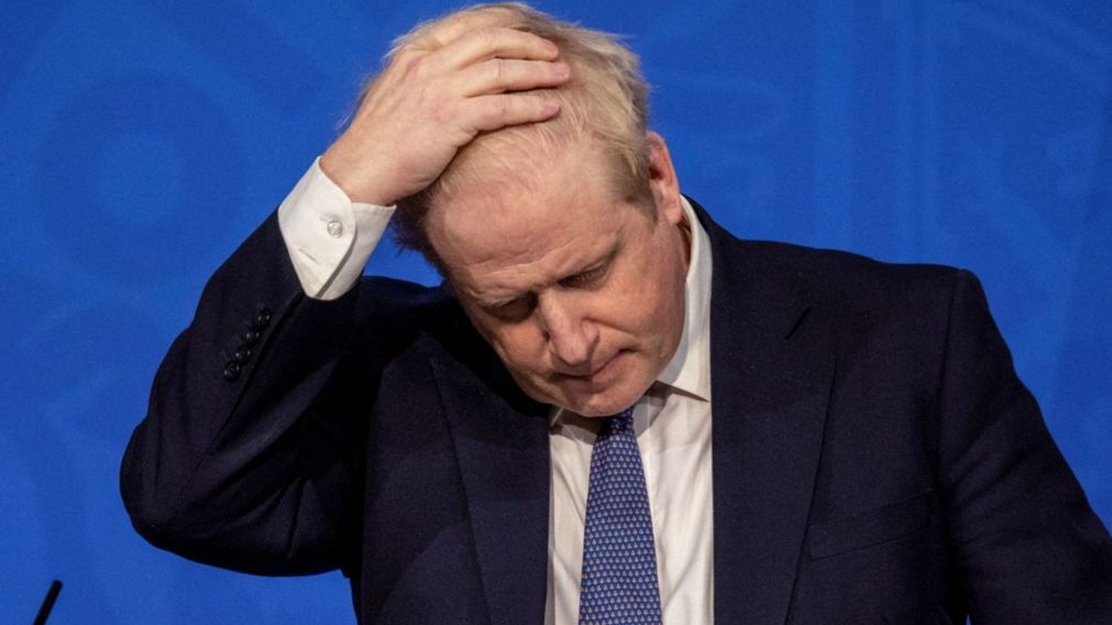 Peligra la continuidad de Boris Johnson en el cargo de Primer Ministro, señalan altos funcionarios británicos.