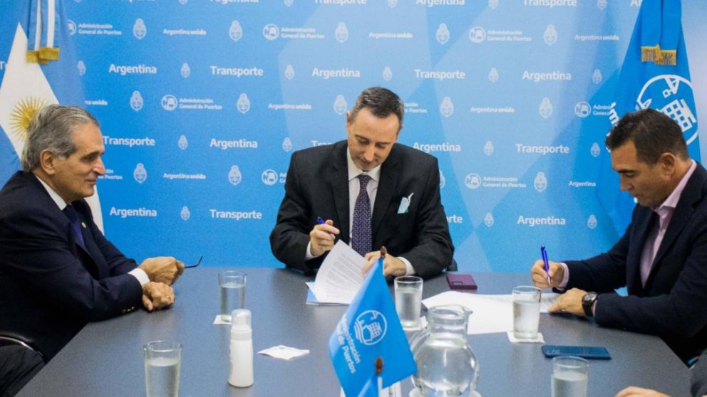 AGP firm� un convenio con UBATEC para instalar tecnolog�a en la VNT.