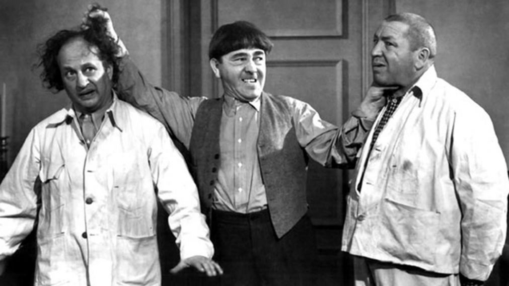 Moe, junto a Larry y Curly en "Los tres chiflados".