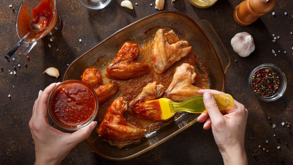 Hay cientos de ingredientes para marinar las carnes a gusto. (Imagen ilustrativa).