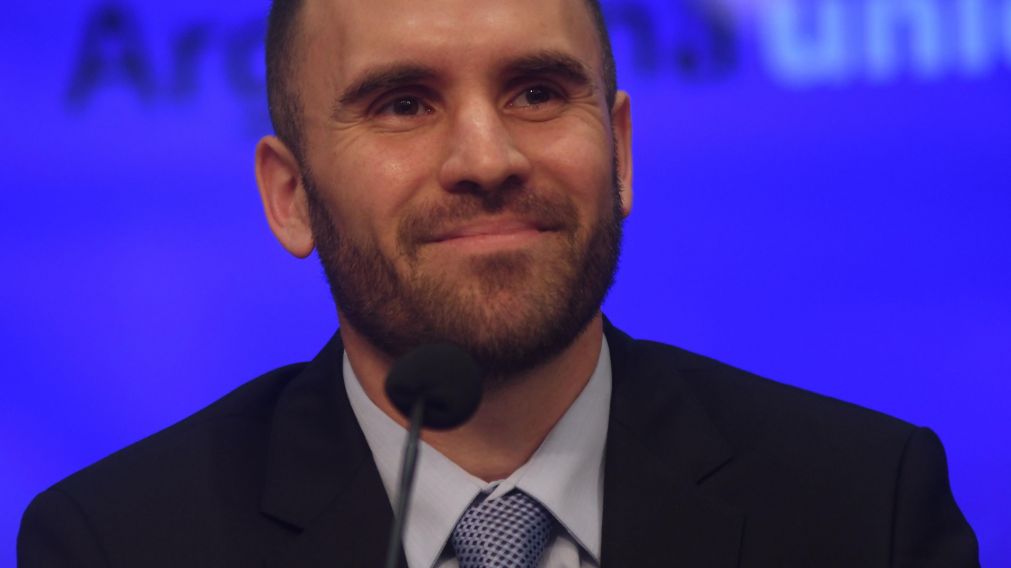 El ministro de Economía participará el lunes de las "Reuniones de Primavera" que realizan el Fondo Monetario Internacional y el Banco Mundial