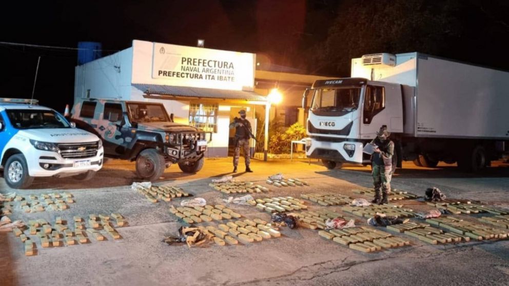 Cae camionero con marihuana valuada en más de 46 millones de pesos.