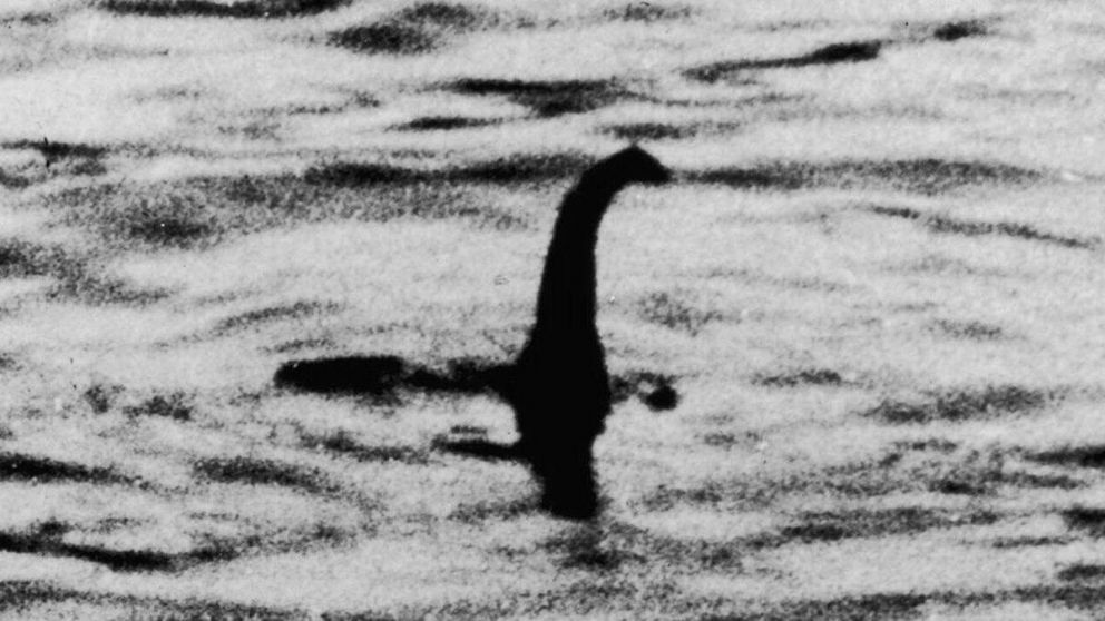 Aunque la foto viral del Monstruo data de 1934, existen teorías sobre la supuesta criatura que tienen más de 1.000 años.
