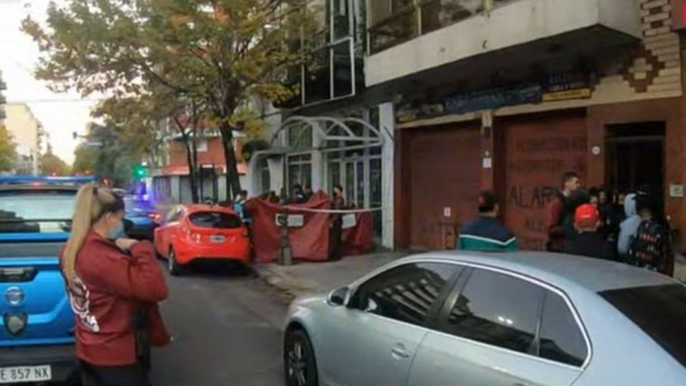 Trabajaron en el lugar policías de la Comisaría Vecinal 7C y personal del SAME.