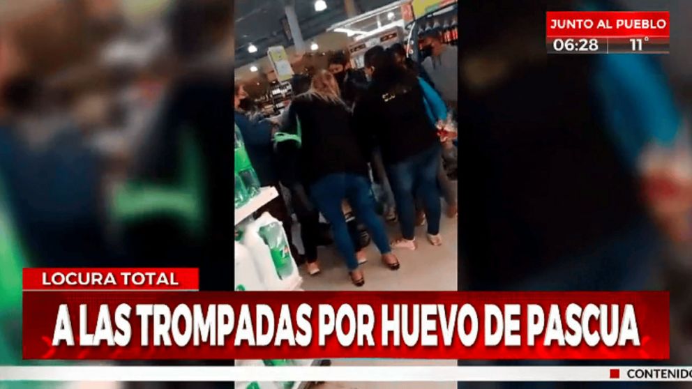 El escándalo se desató por una promoción de 2 x 1 en huevos de Pascua.