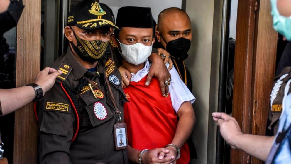 El profesor se declaró culpable y pidió perdón con sus víctimas y sus familias