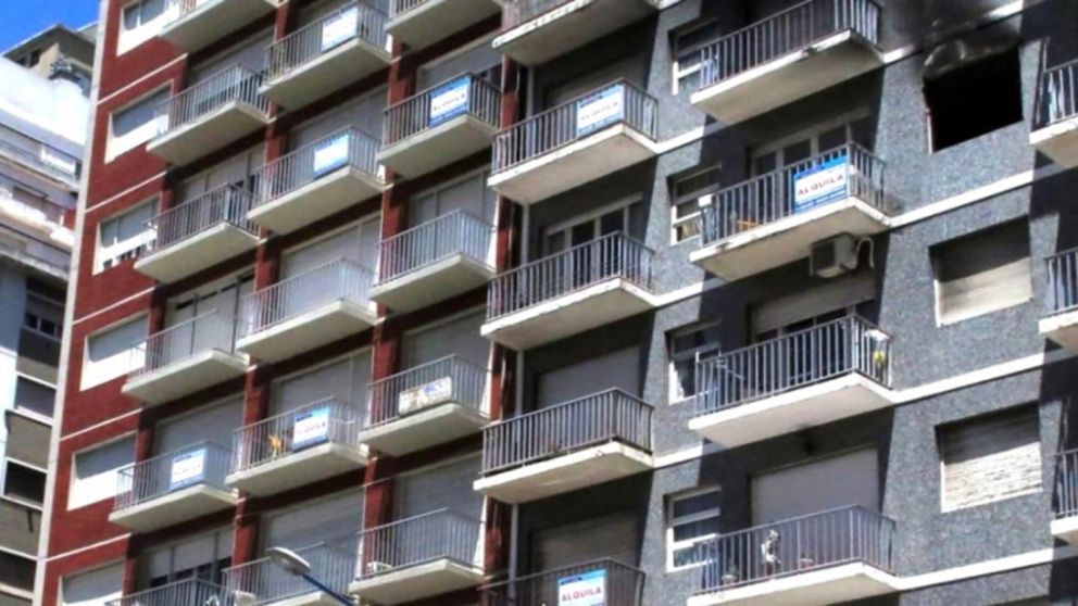 La actual Ley de Alquileres fue aprobada en 2019 en Diputados y en 2020 en el Senado (Télam/Archivo).