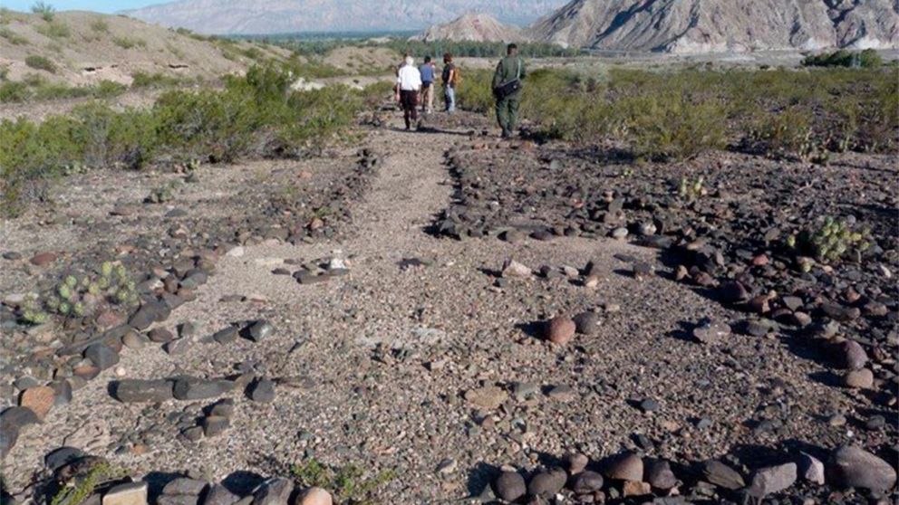 Descubren gigantescos geoglifos en San Juan que podrían alcanzar un tamaño nunca antes visto.