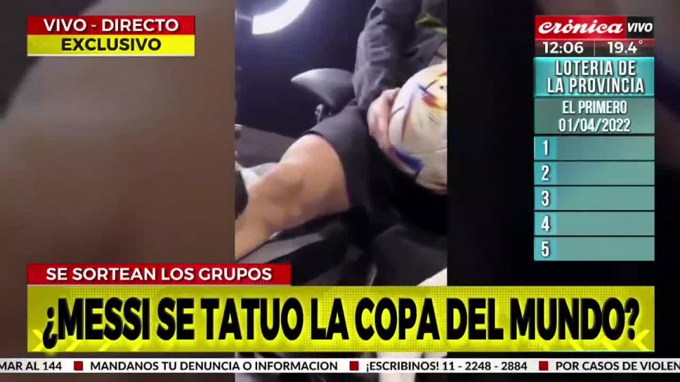 �Confiado?: Messi se tatu� la pelota del Mundial de Qatar 2022.