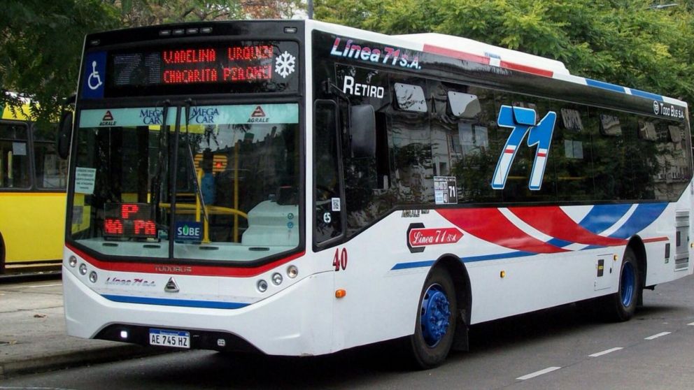 Un hermoso detalle de la línea 71 de colectivos sorprendió a sus usuarios.