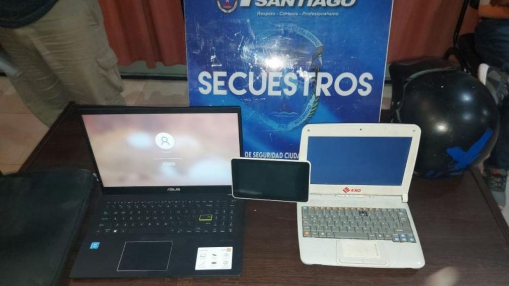 Las computadoras recuperadas, aún no se sabe de quienes son.