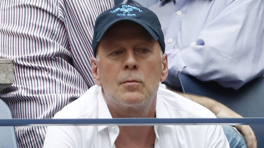 Bruce Willis contó públicamente que padece afasia.