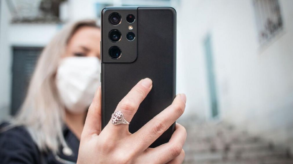 Imperdibles promociones para adquirir un celular de alta gama nuevo de Samsung por un celular viejo en buen estado.