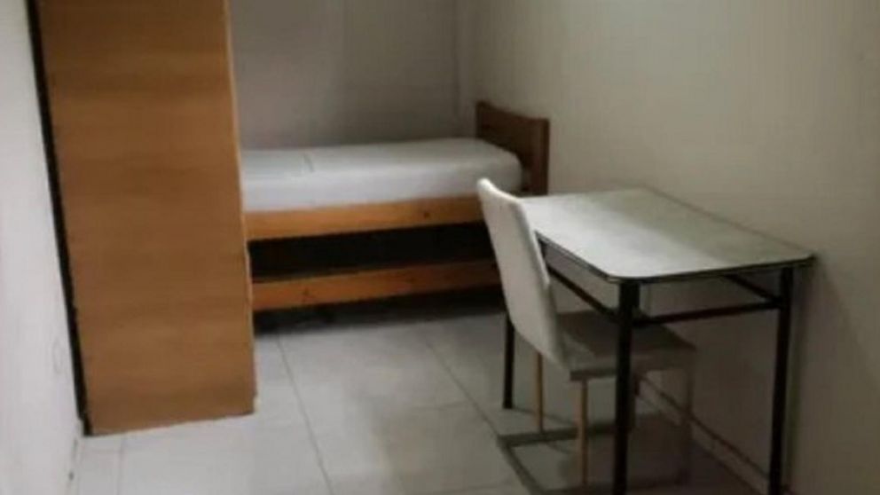 A un joven le ofrecieron una habitaci�n de 25 m2 a 20.000 pesos mensuales y lo comparti� en las redes sociales.