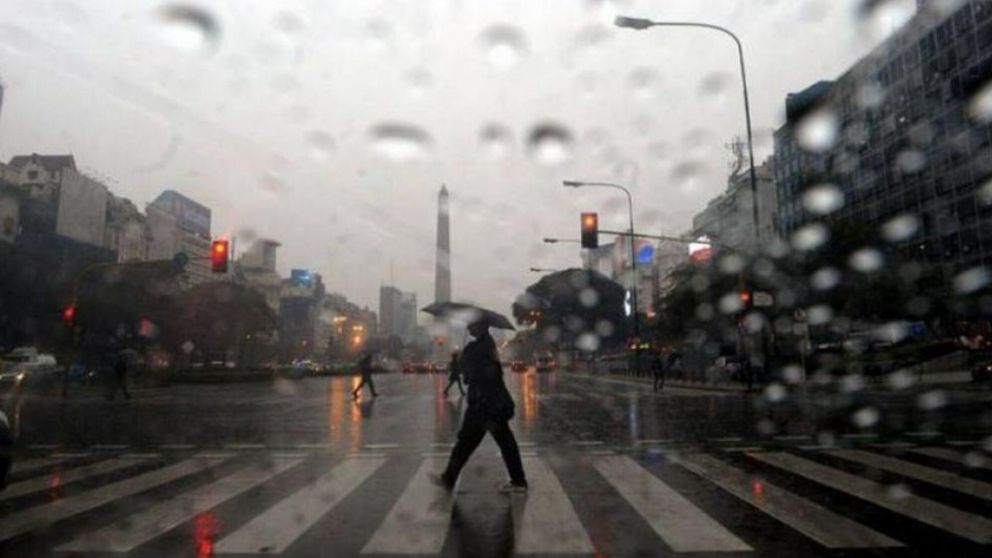  Clima en Buenos Aires: El mi�rcoles vuelve la lluvia y el fr�o polar bajar� la sensaci�n t�rmica a 0 grados.