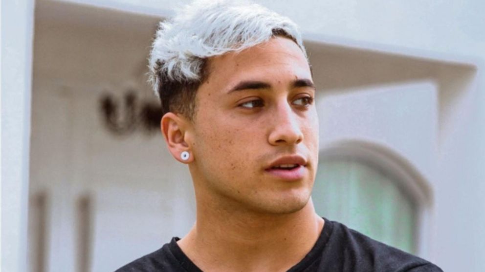La Justicia prohibió la salida del país del influencer uruguayo Yao Cabrera.