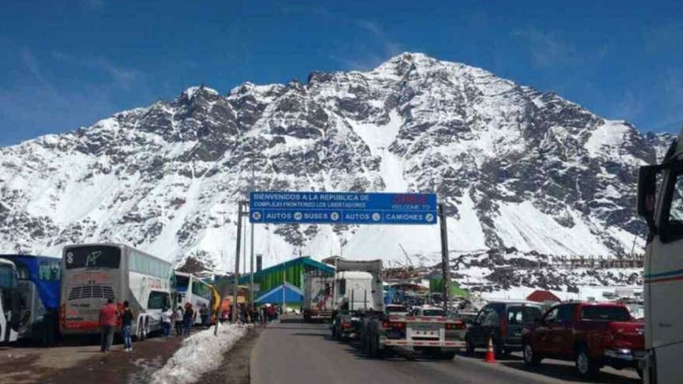 La joven intentó cruzar caminando hacia Chile porque no tenía PCR negativo y acabó perdiéndose (imagen Ilustrativa).