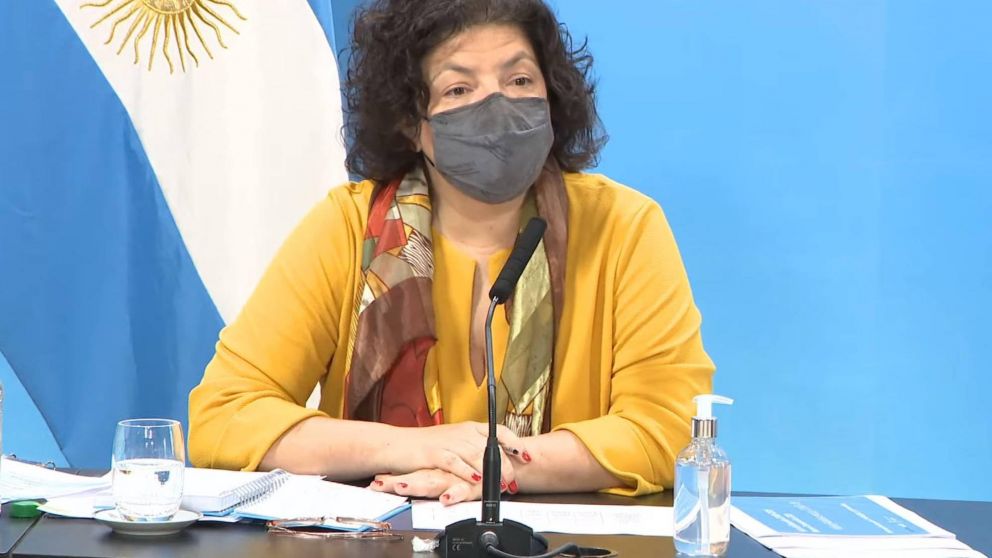 Carla Vizzotti anticipó que habrá cuarta dosis para vacunados con Sputnik V que deban viajar al exterior.