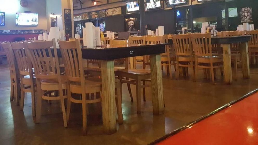 El dueño del restaurante negó las acusaciones y dio su versión de los hechos.