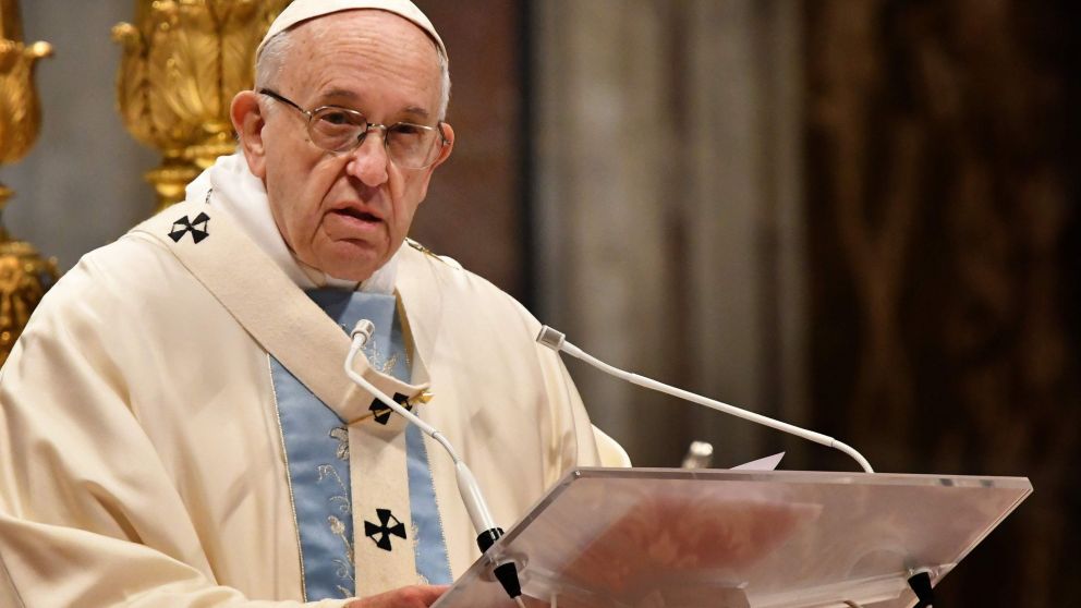 Francisco está muy preocupado por la invasión rusa a Ucrania.